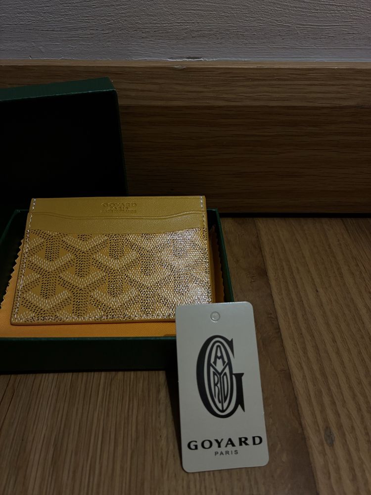 Carteira goyard amarela