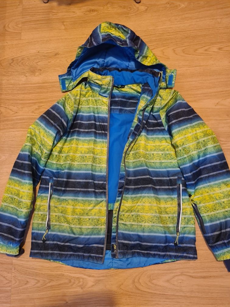 Sprzedam kurtkę narciarską dziecięcą chłopięcą, 158