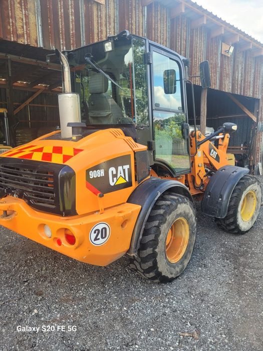 Ładowarka Car 908 rok 2012 mały przebieg sprowadzona