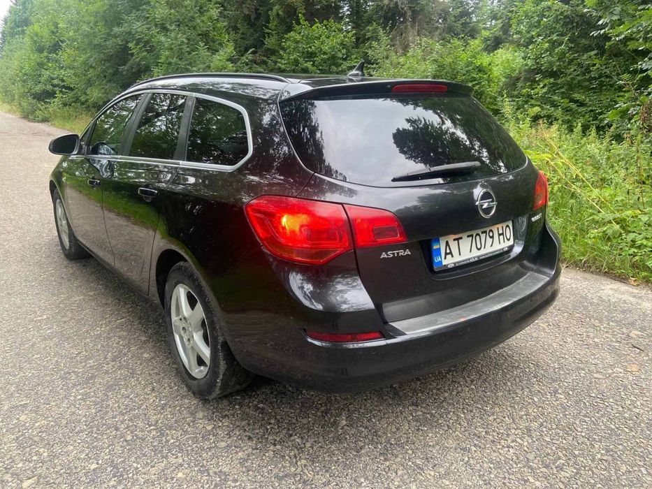 Продам власний автомобіль