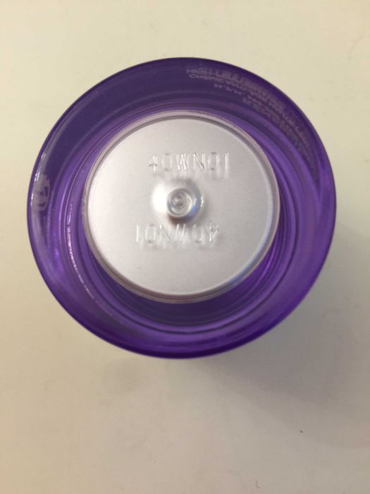 Подарок Lancome: парфюм LaVie est Belle L'Elixir,крем Renergie 40%цены