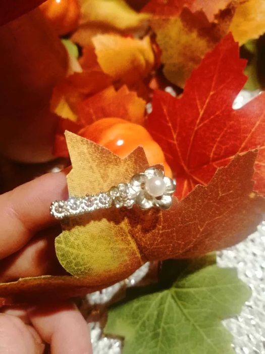 Broszka / agrafka z kryształkami