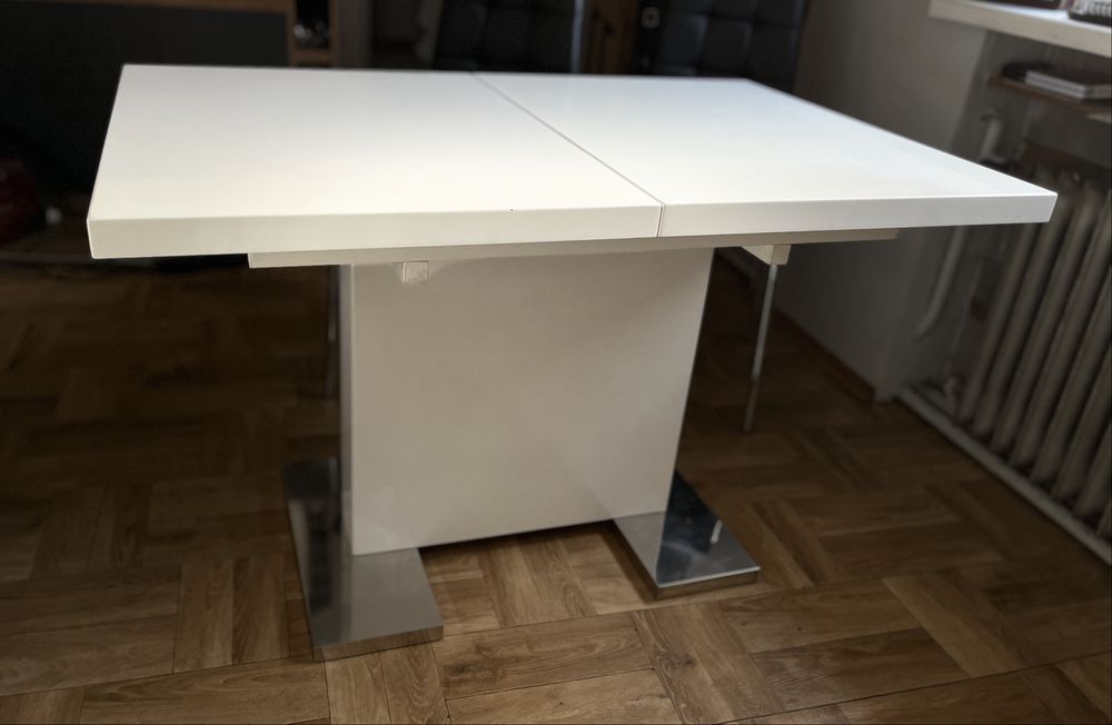 Stół rozkładany 120-160/80/75,5 biały plus krzesła