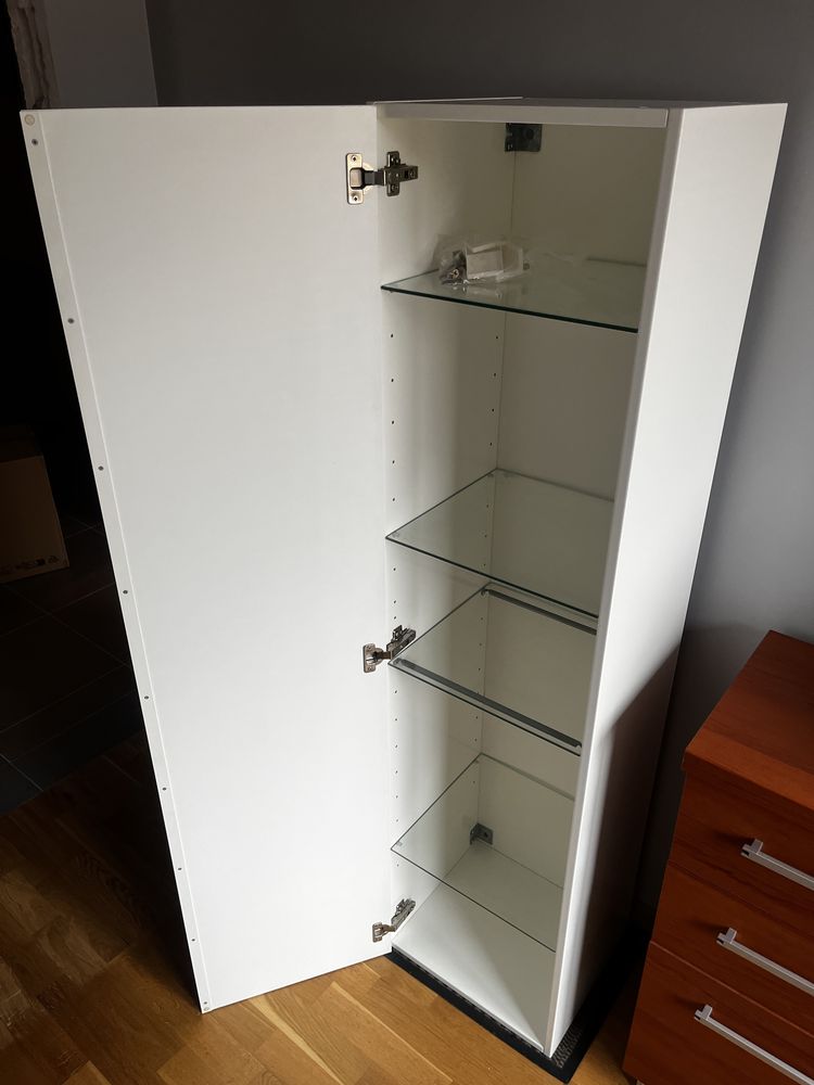 Szafka wisząca do łazienki biała IKEA Godmorgon stan b.dobry