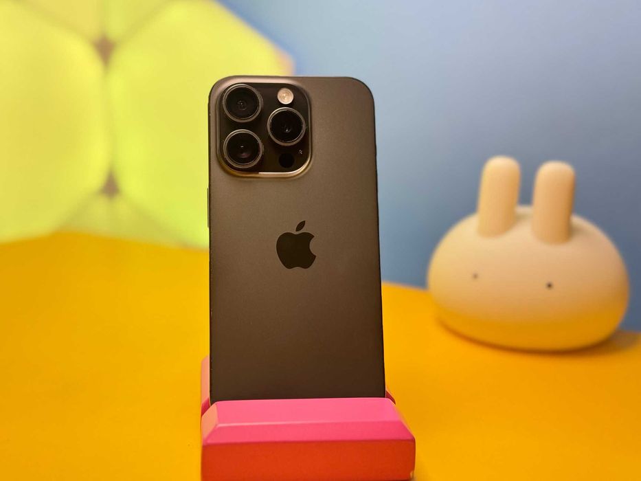 Смартфон Apple iPhone 15 Pro 256GB Black (150661) Б/У З ГАРАНТІЄЮ