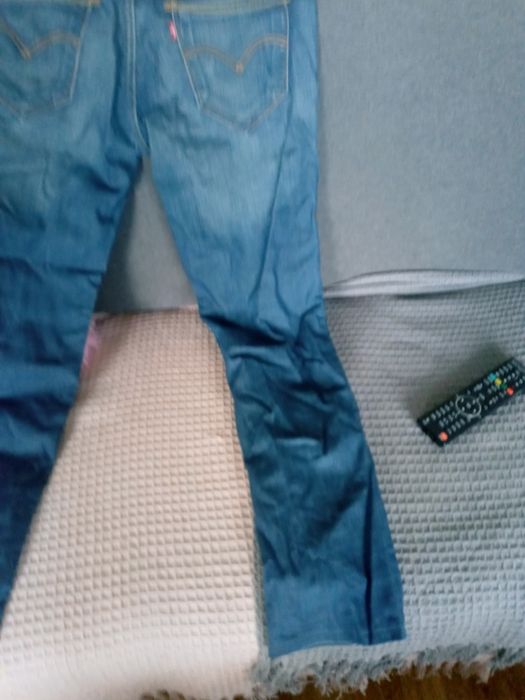Jeansy meskie granat slim Levis Strause 30\34WL