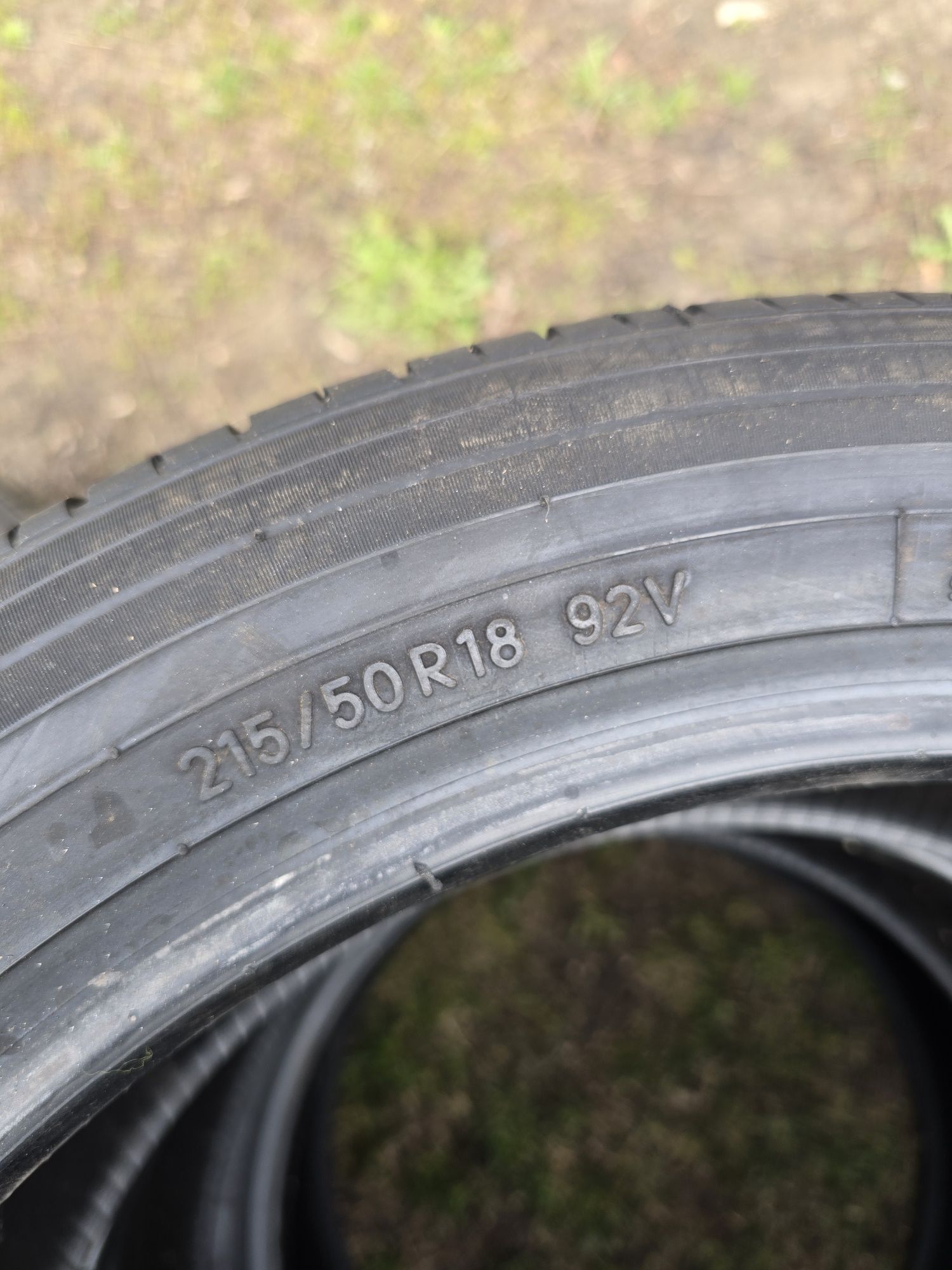 Toyo proxesr40 215/50r18