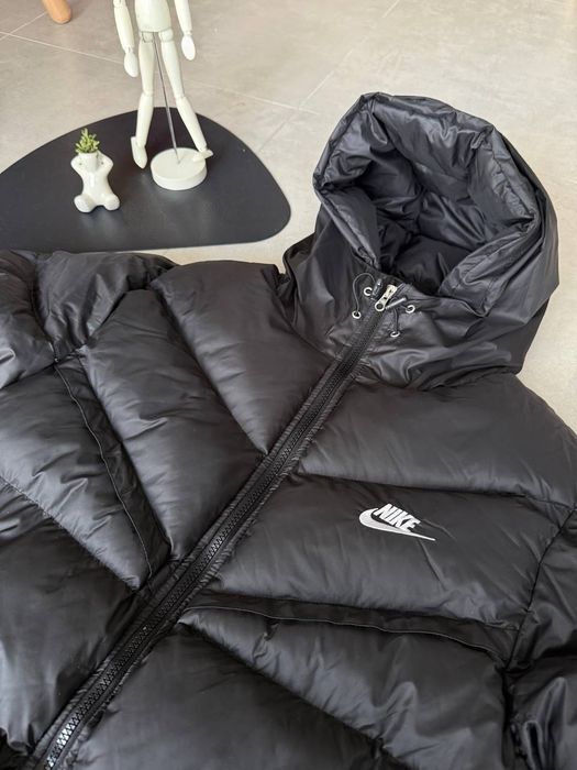 Розпродаж Чоловіча  куртка  пуховик  Nike  Storm-FIT  ніке