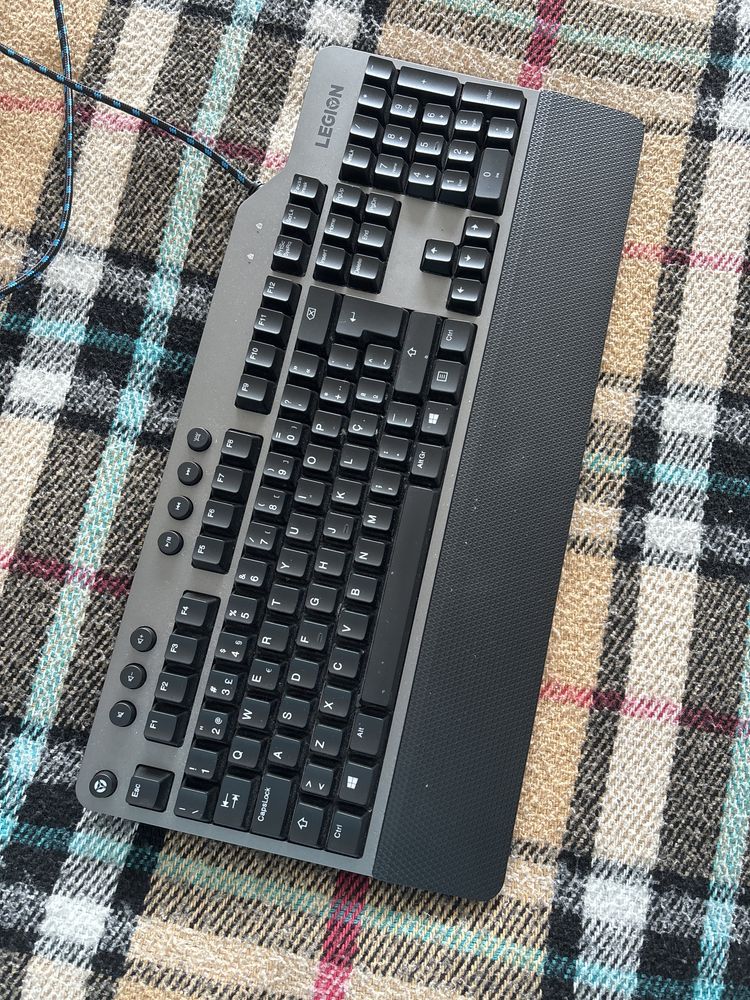 Teclado mecanico Lenovo Legion K500 RGB