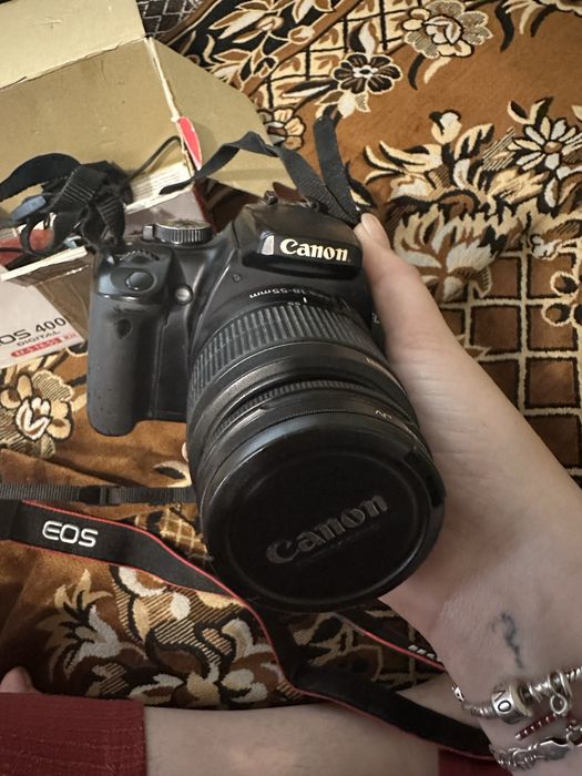 Фотоапарат Canon