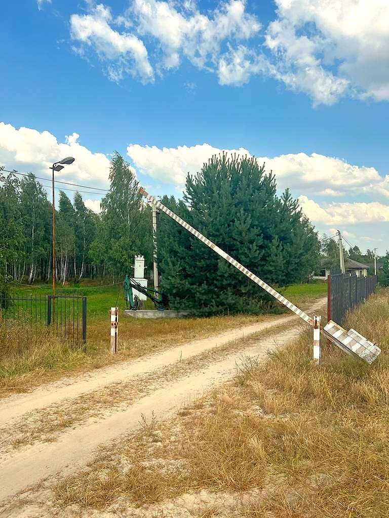 Ділянки 12,73 га з озером та лісом с. Гавронщина, 40 хв від Києва!