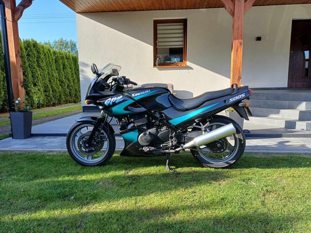 Kawasaki GPZ 500S