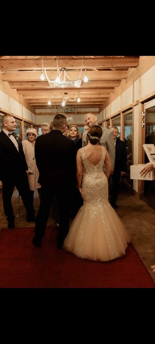 Piękna, wyjątkowa suknia ślubna rybka syrenka dla niskiej osoby