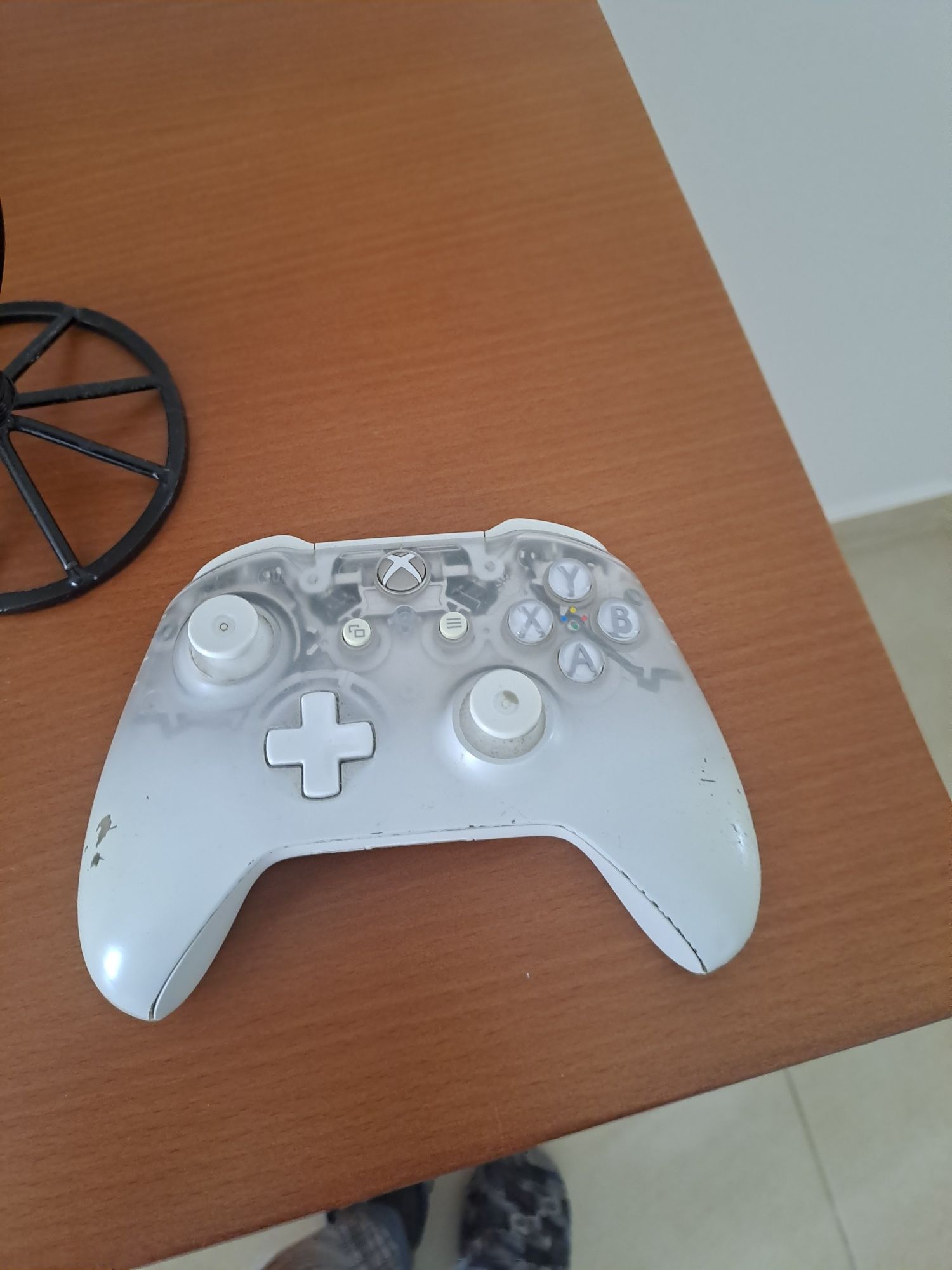 Xbox one (jogos, comandos, volante e pedais)