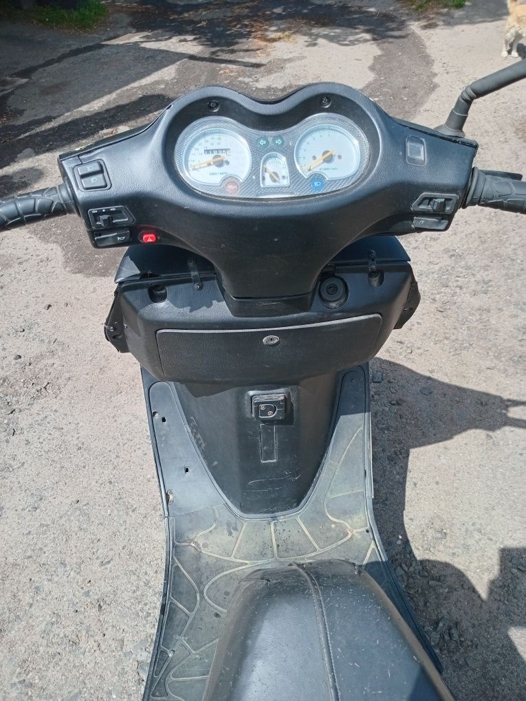 Продам скутер 50 кубовий.