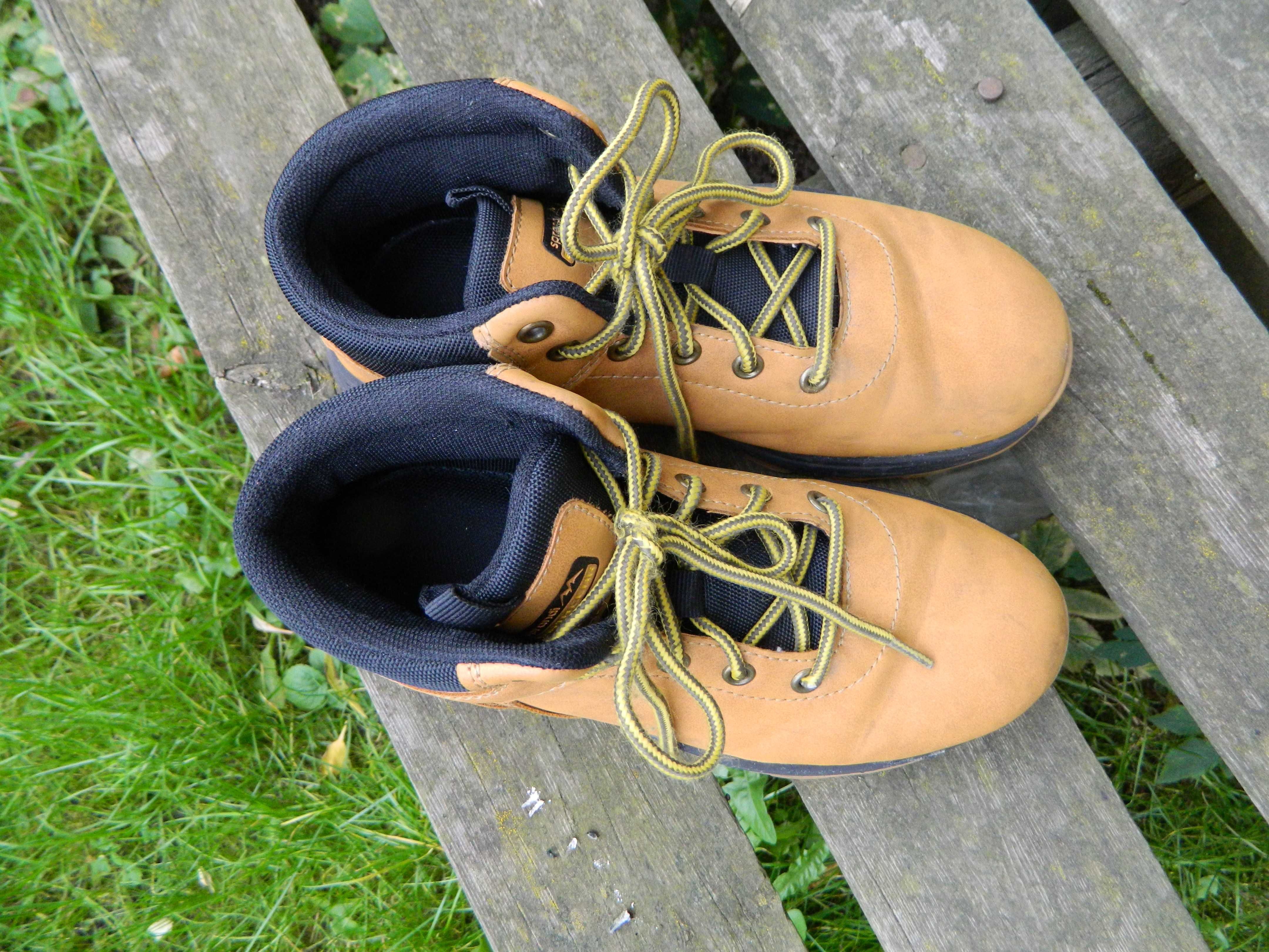 TRZEWIKI buty chłopięce za kostkę Sprandi * beżowe camel * 35