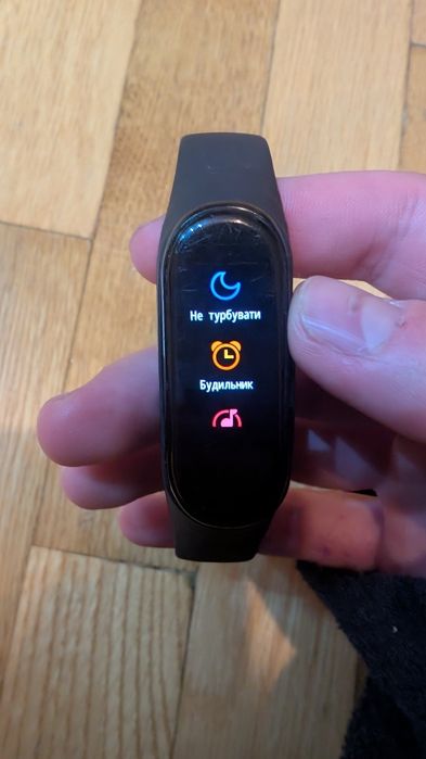 Годинник Xiaomi Mi Band 4 

4.

трекер Xiaomi Mi Band 4.

трекер Xiaom