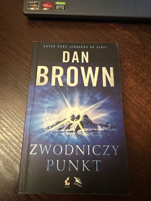 Dan Brown „Zwodniczy punkt”