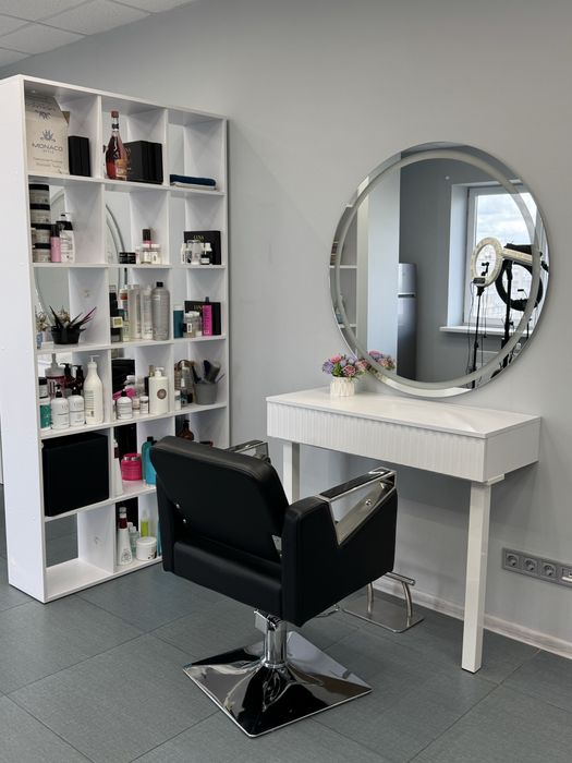 Аренда парикмахерского кресла / Оренда перукарського крісла. Є генірат