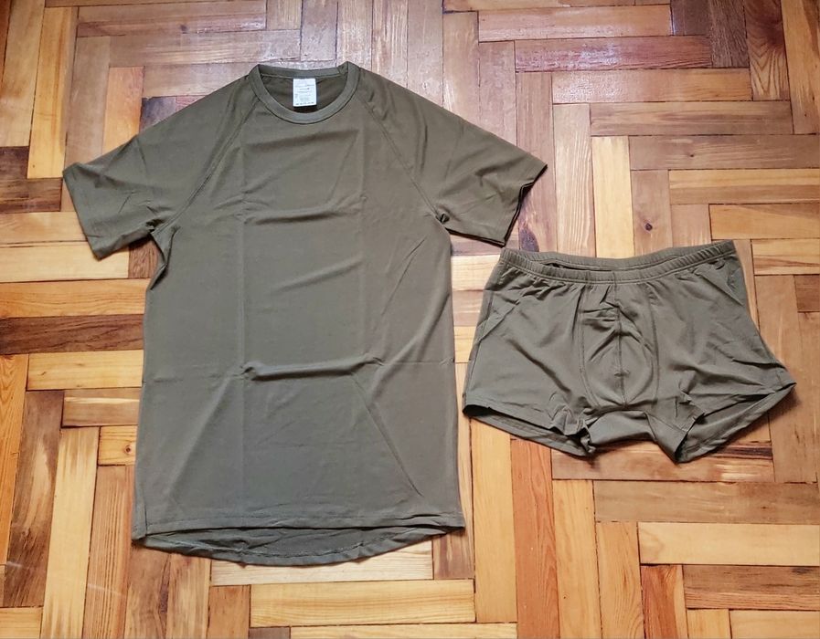 Білизна: футболка та боксери вологовідвідні, Голандія