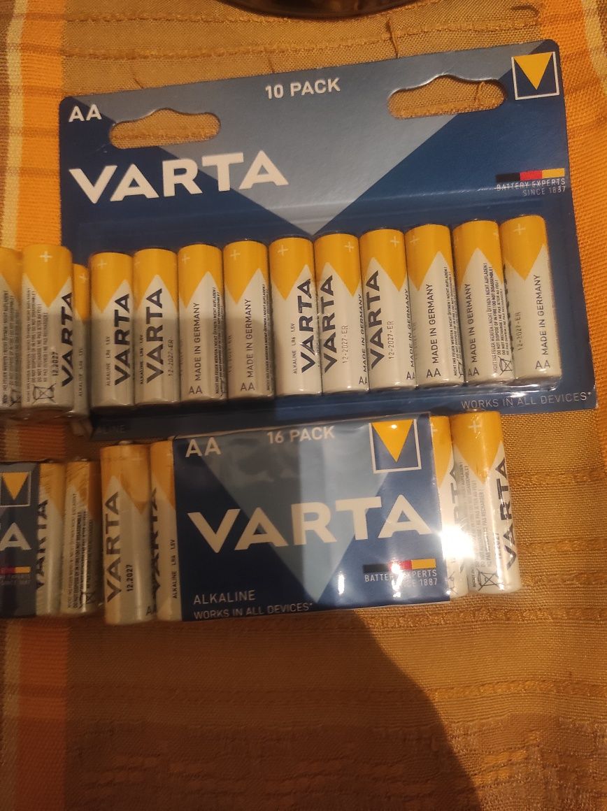 Батарейки VARTA AA , AAA