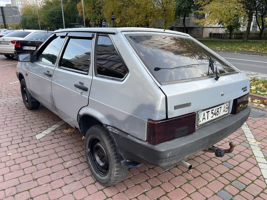 Автомобіль на ходу