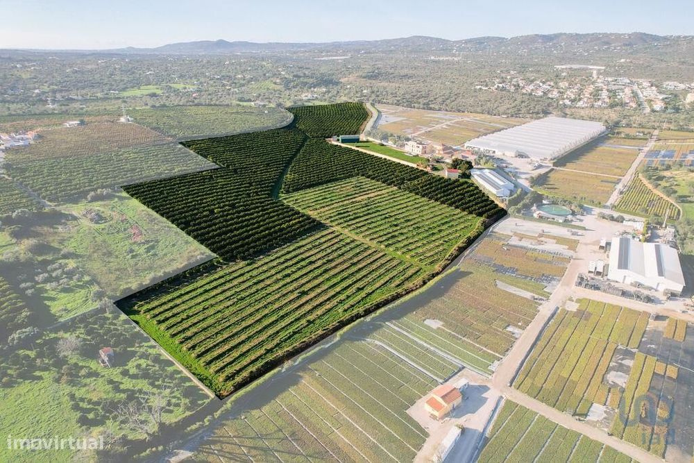 Quinta T7 em Quelfes de 102150,00 m2