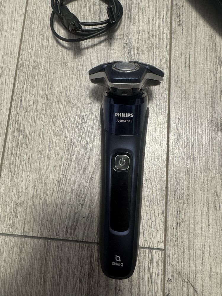 Maszynka do golenia PHILIPS SERIES 7000