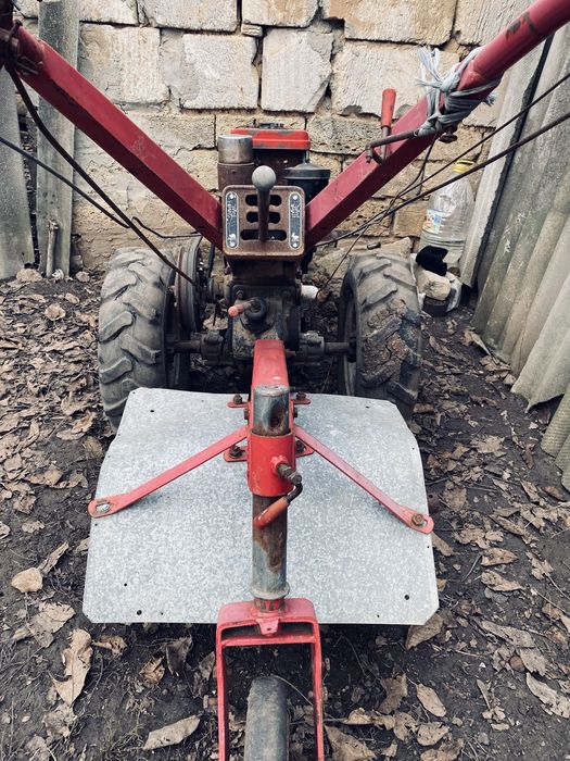 Мотоблок СРОЧНО продаю минитрактор