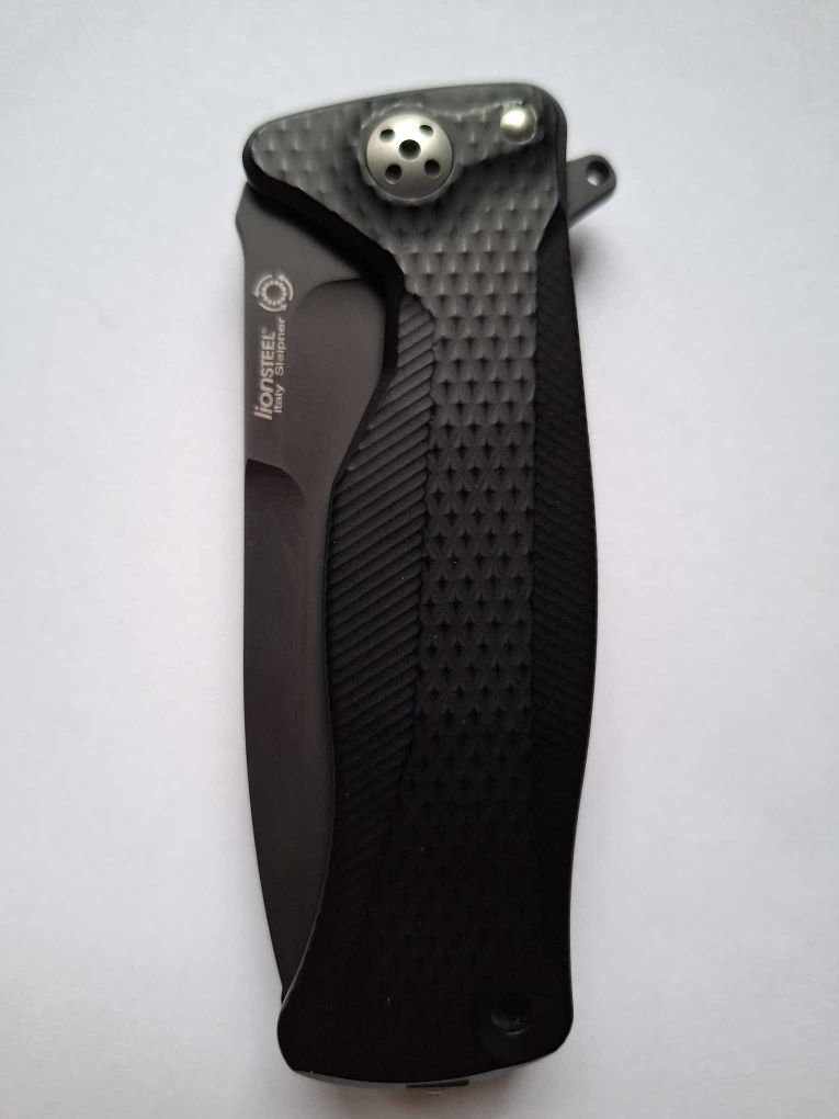 Lionstell SR11A nóż