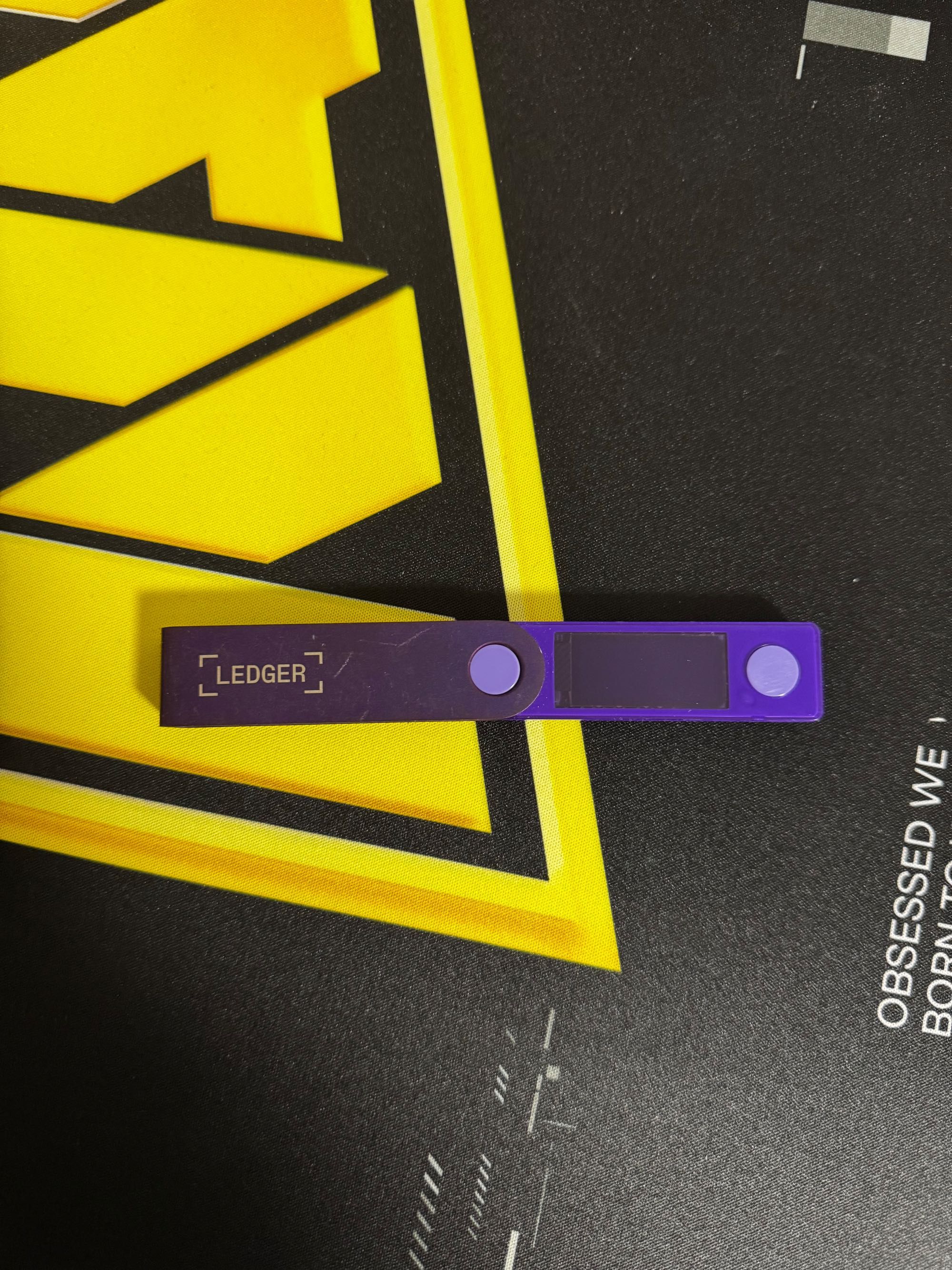 Ledger Nano X - криптогаманець