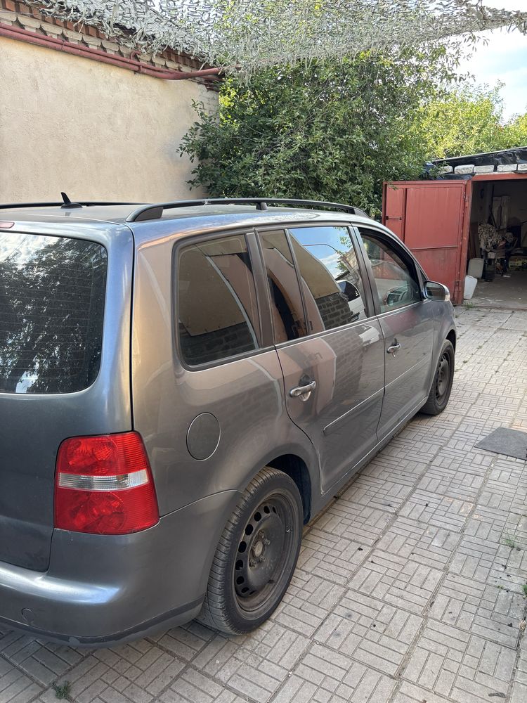 Volkswagen TOURAN 1.9TDI