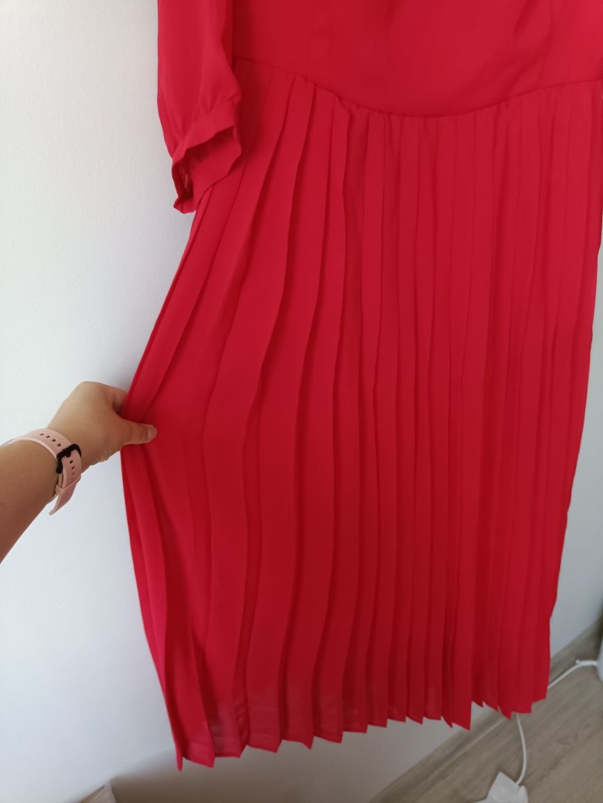 Reserved 38 M czerwona sukienka plisowana hiszpanka midi