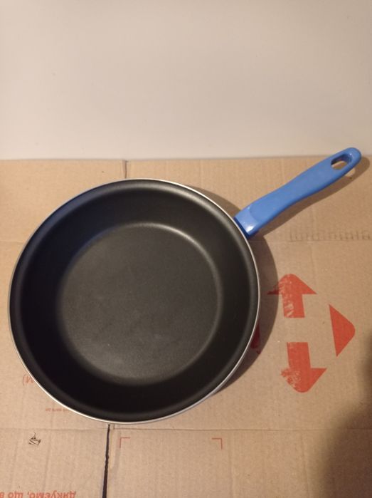 Сковорода чавунна сито