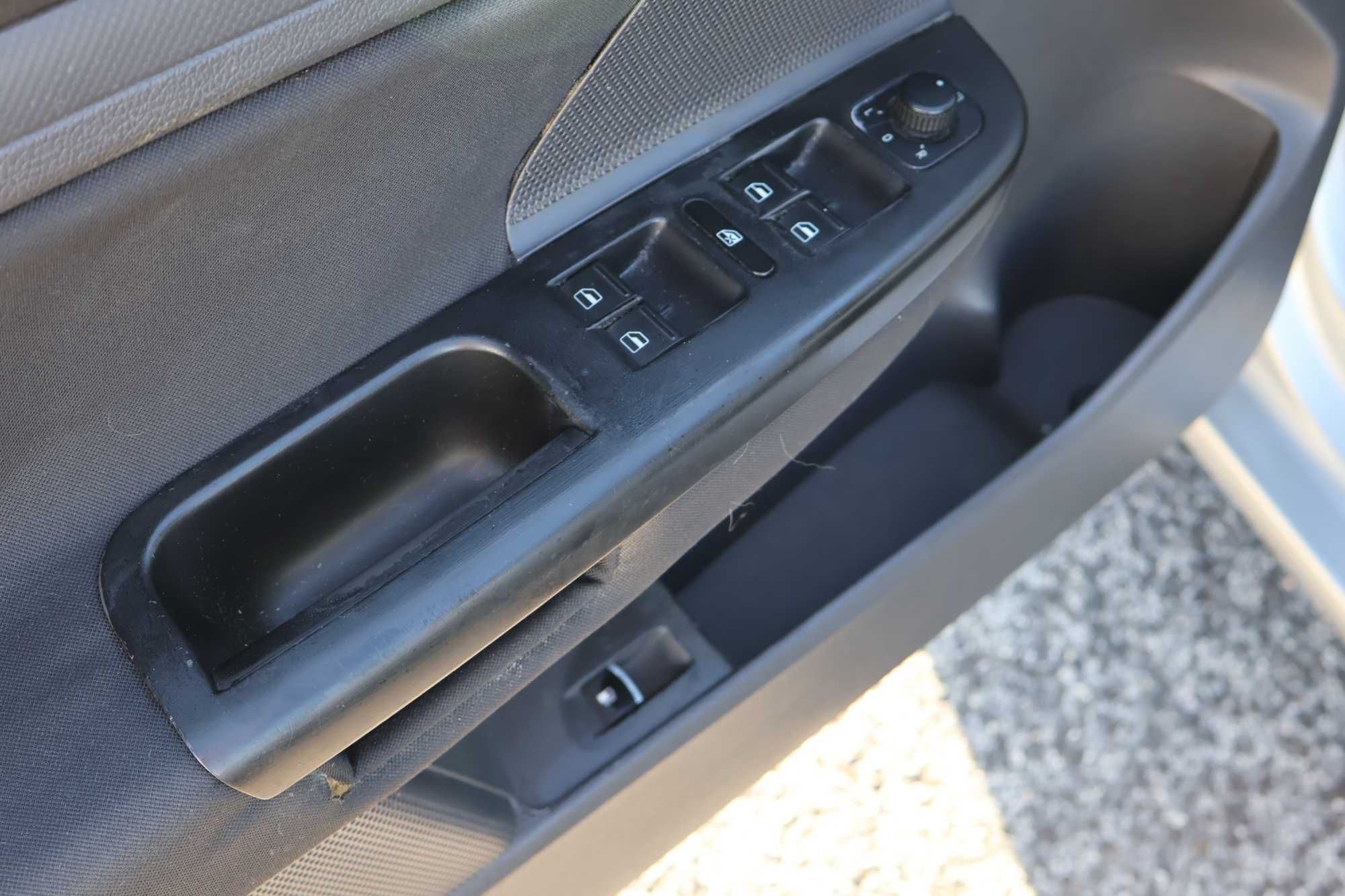 Volkswagen Golf V