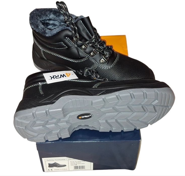 Ботінки робочі зимові 43 розмір з мет.підноском