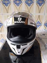 Vendo capacete novo