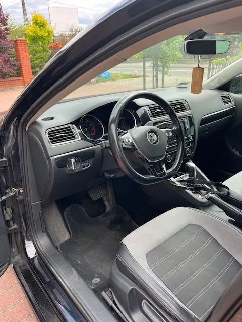 Volkswagen Jetta Volkswagen Jetta 1.4 benzyna, automat
