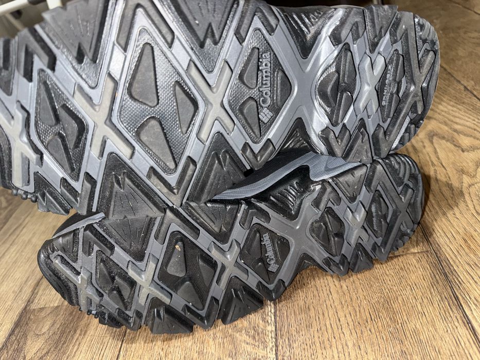 Взуття columbia осінь зима