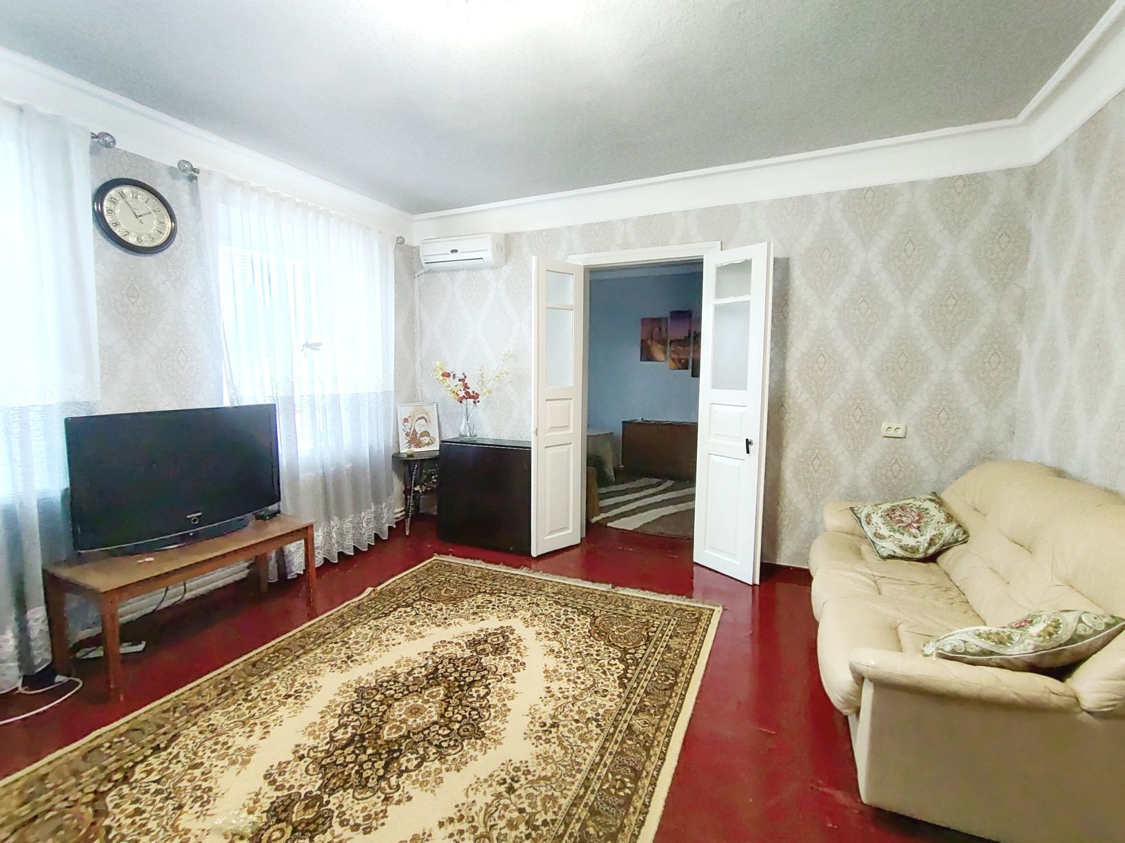Продам дом в центре Новомосковска