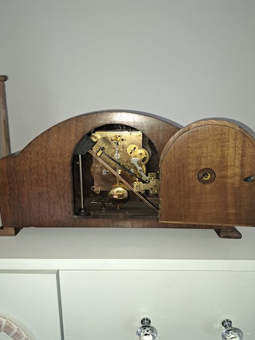 Zegar kominkowy Junghans