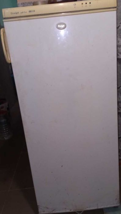 Морозильна камера продам