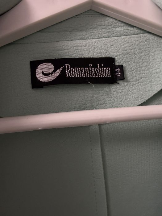 Кардиган або сукня