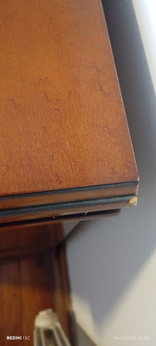 Móvel em cerejeira (loja 8&80)