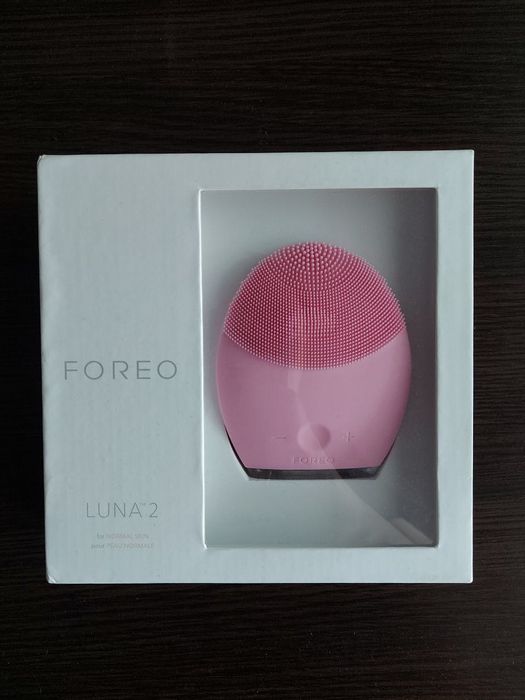 Щіточка масажер для вмивання та масажу обличчя foreo luna 2 pink