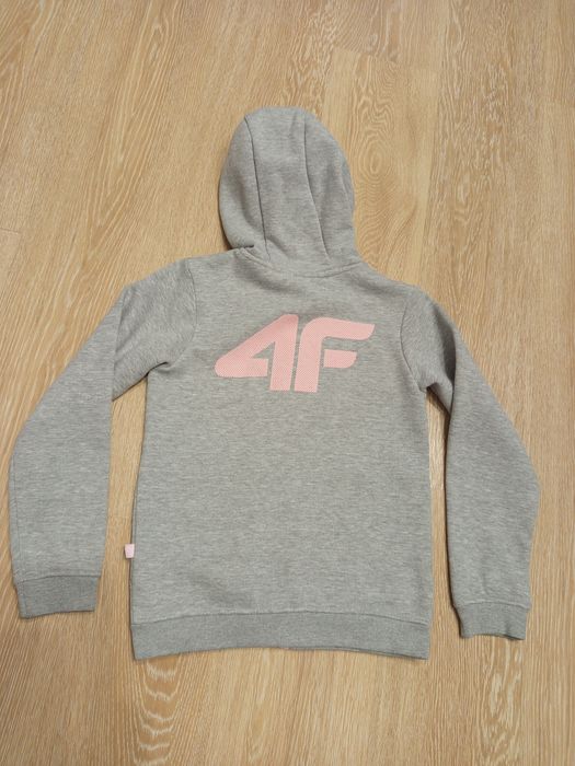 Bluza 4f dla dziewczynki w rozm. 146