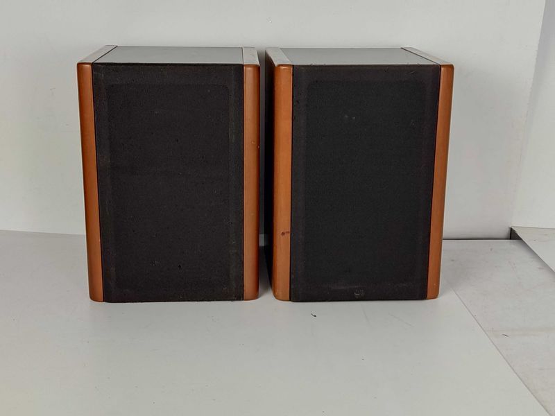 Kolumny MB Quart małe monitory DREWNO 4 ohm 60/80W 48-32kHz Dobor