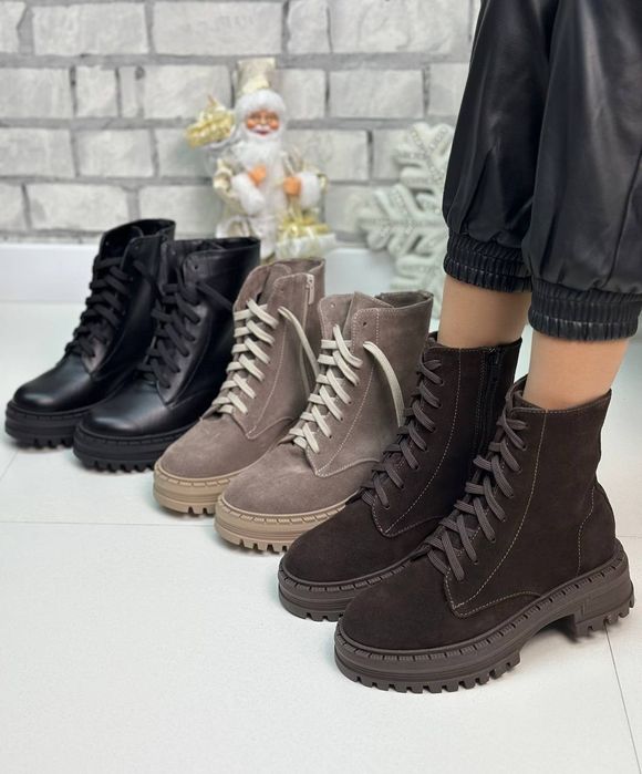 Жіночі шкіряні зимові черевики в кольорах