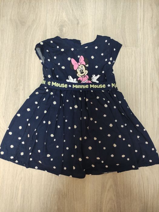 Дуже гарні речі на дівчинку + подарунок/красивая одежда на девочку