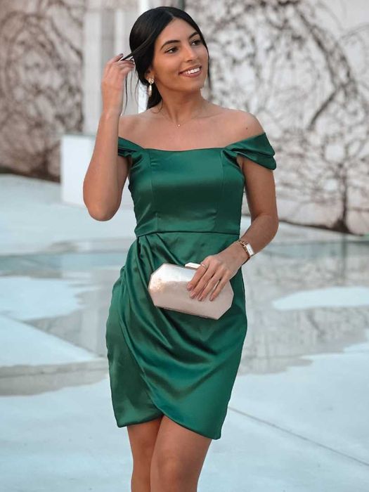 Vestido verde garrafa